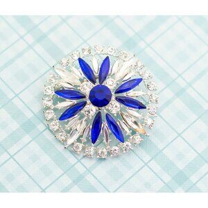 Silver Snowflake Rhinestone Brooch - L3